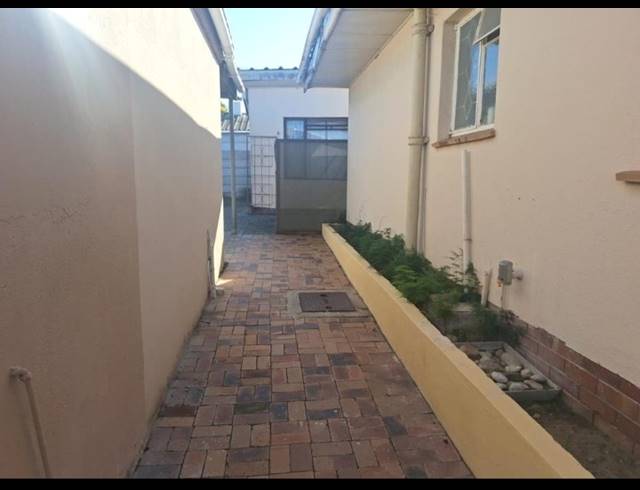 1 bed property to rent in FAIRFIELD ESTATE